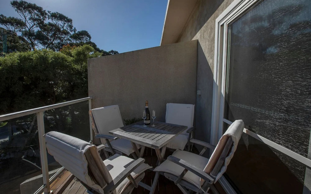 Quarterdeck Apartment