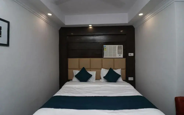Silverkey Executive Stays 30334 Jaan Nagar Road