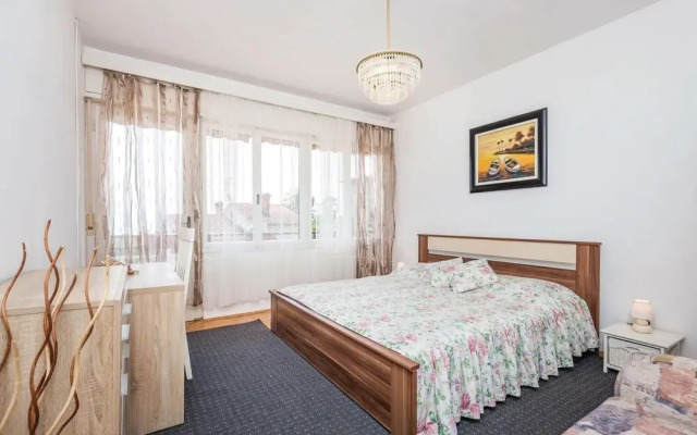 Stunning Home in Lovran With Wifi and 3 Bedrooms