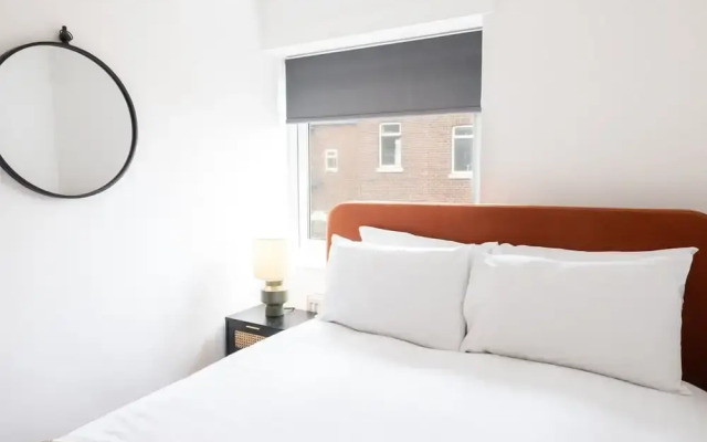 Host Stay Milbanke House