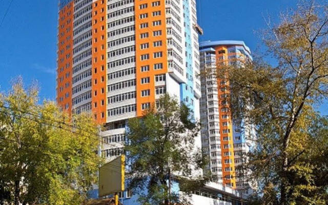 Гостиница Апартменты SarKvartira на Дзержинского в Саратове отзывы, цены и фото номеров - забронировать гостиницу Апартменты SarKvartira на Дзержинского онлайн Саратов вид на фасад