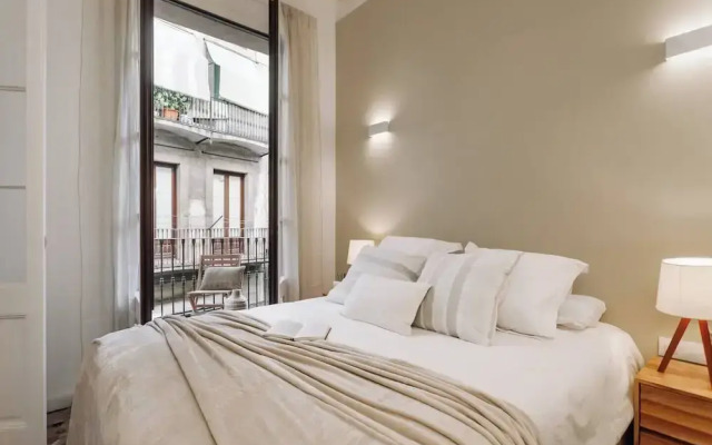 Luxury Apartment on Calle de Serrano, Salamanca