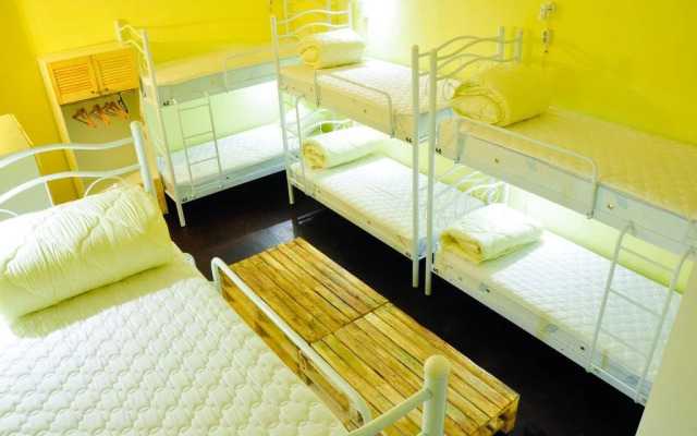 Gar'is Kyiv Factory Hostel