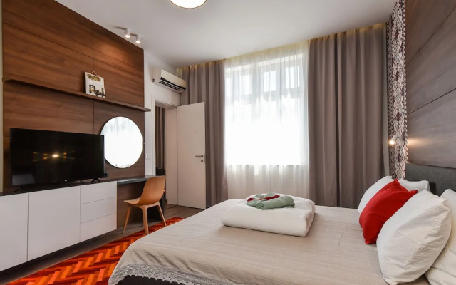 FM Premium Luxury 3-BDR Apartment - Traditional and Modernity