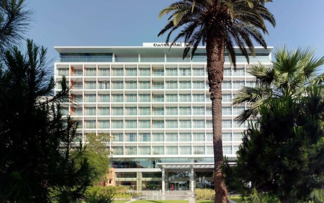 Отель Swissotel Buyuk Efes Izmir вид на фасад