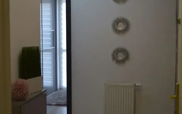 Gina Apartman