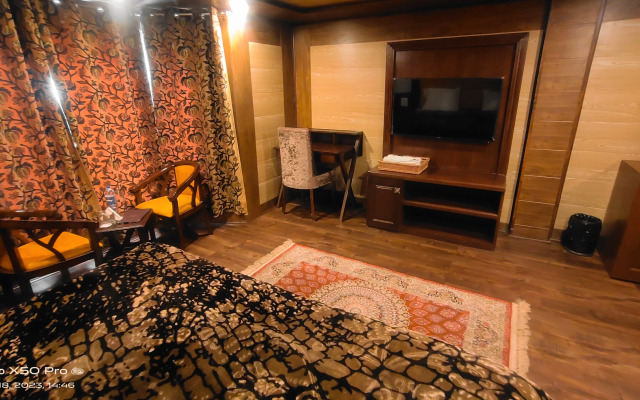 Hotel Zahgeer Gulmarg