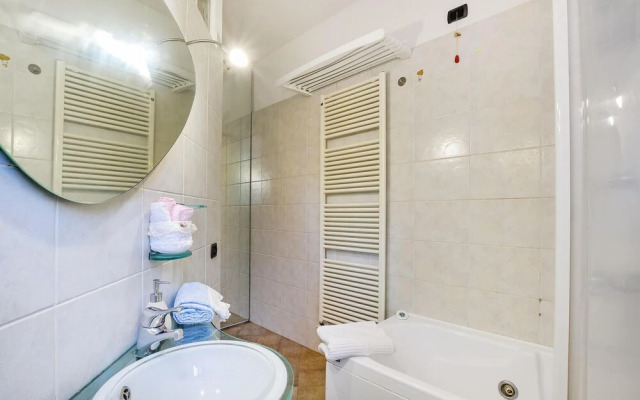 Stunning Apartment in Bergamo With Wifi and 1 Bedrooms