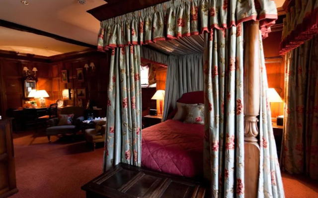 Buckland Manor