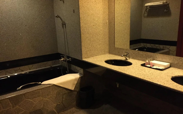 Austin Heights Golf and Hotel Resort