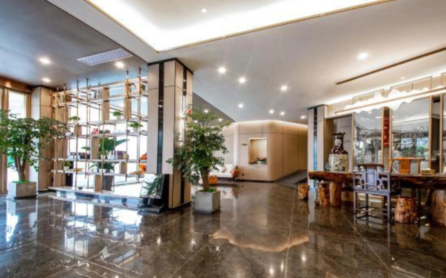 Yunya Interational Hotel(Kuanzhai  Xiangzi Jinli)