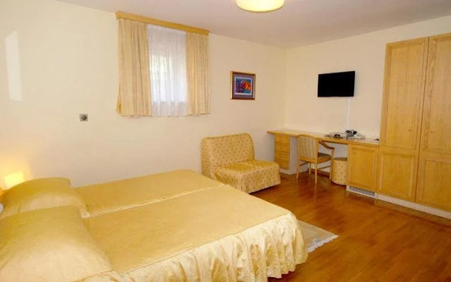 Bed and Breakfast Villa Ana