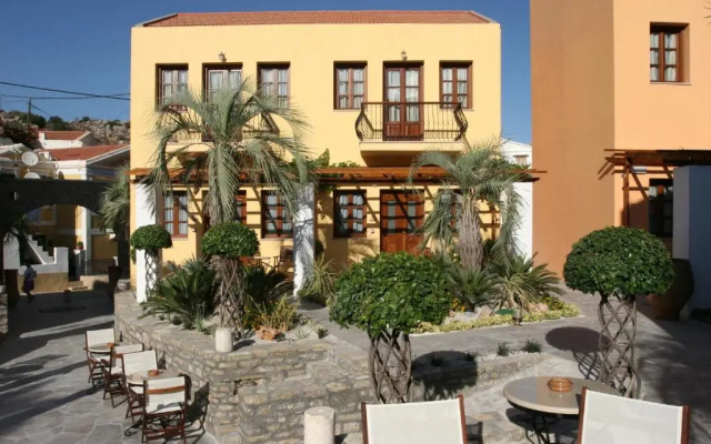 Iapetos Village