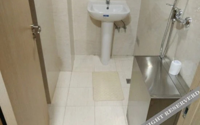 Xi'an Small Times Themed Homestay (Normal University Chang'an Campus Vanke City)