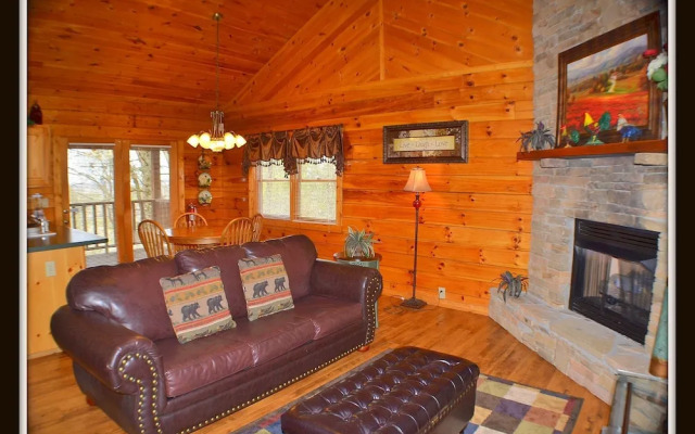 Almost Paradise - 1 Br cabin by RedAwning