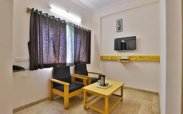 Tree Top Residency by OYO Rooms