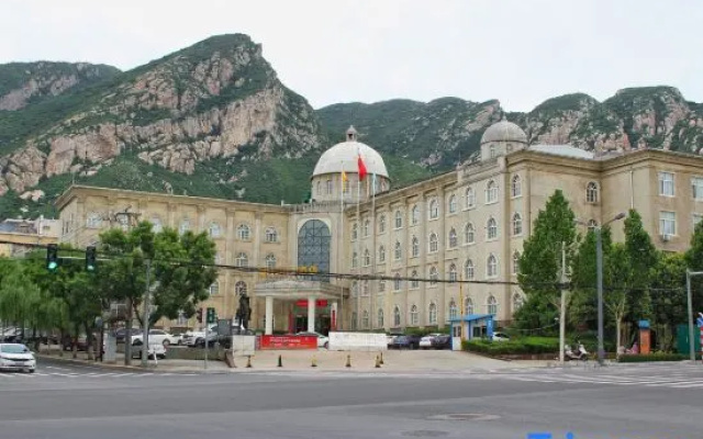 Roman Holiday Hotel