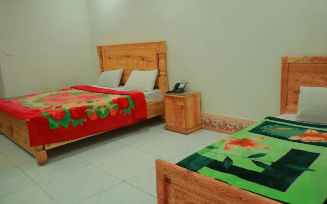 Al Sadiq Hotel & Restaurant