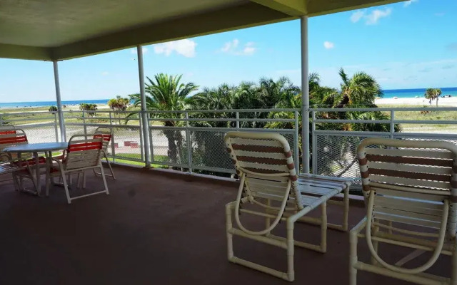 Tropic Terrace of Treasure Island