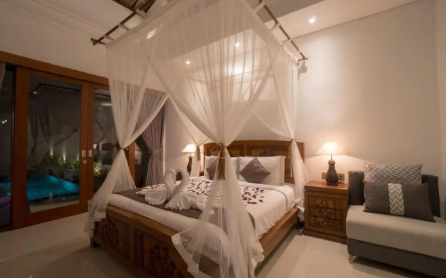Royani Villa