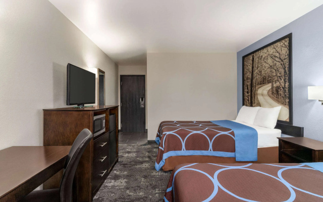 Super 8 by Wyndham Columbus/Edinburgh