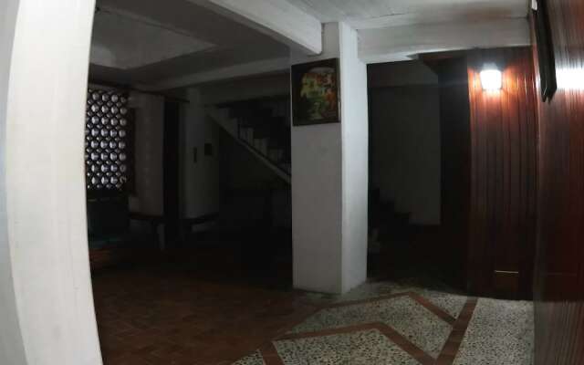 Отель Isabel Suites Zihuatanejo Мексика, Сиуатанехо - отзывы, цены и фото номеров - забронировать отель Isabel Suites Zihuatanejo онлайн вид на фасад