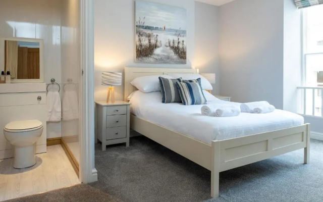 Abbey Road Boutique Holiday Apartment