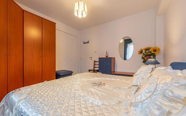 Stunning Apartment in Zadar With 2 Bedrooms, Wifi and Outdoor Swimming Pool