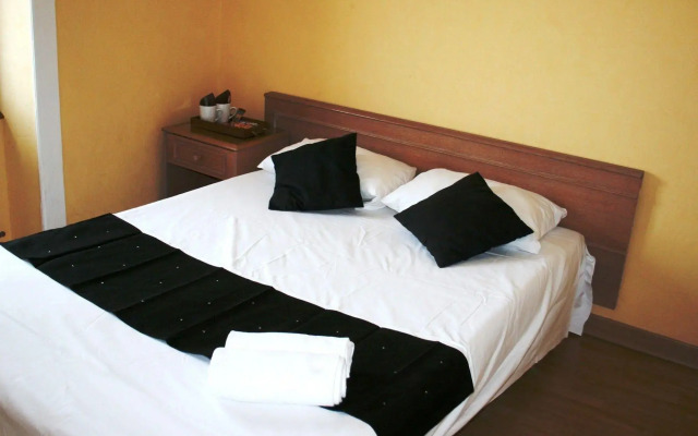 Hotel Le XIV
