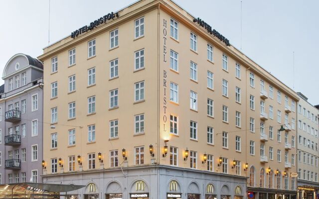 Отель Thon Hotel Bristol, Bergen Норвегия, Берген - отзывы, цены и фото номеров - забронировать отель Thon Hotel Bristol, Bergen онлайн вид на фасад