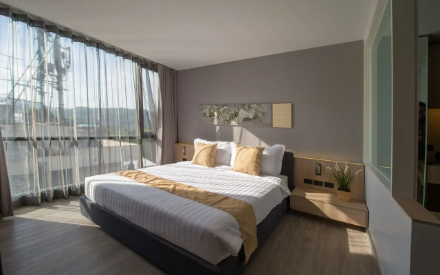 Neca Reiche Hotel