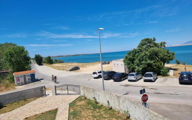 Sea Side
