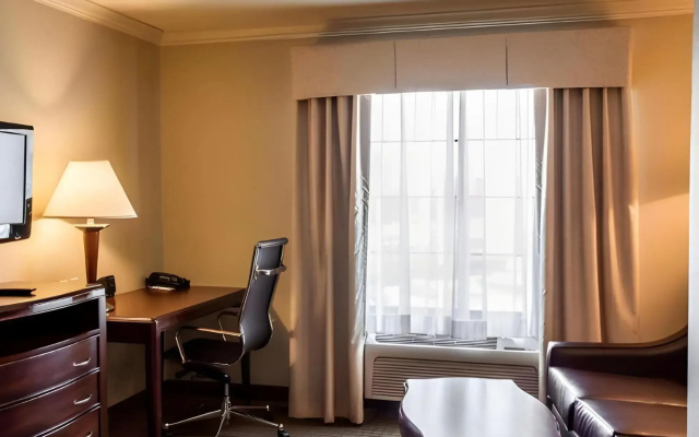 Spark by Hilton Cincinnati Fairfield