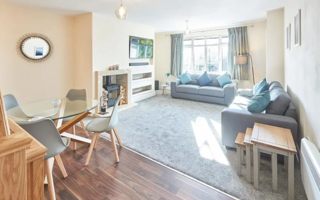 Host Stay Baslow Road Serviced Apartment