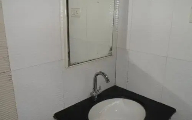 Hotel Royal Residency