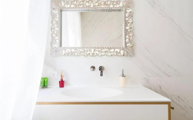 Madonna Montecchi Luxury Suite in Verona