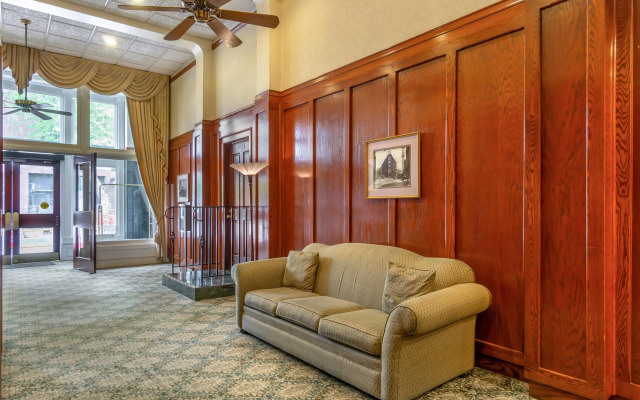 Best Western Plus Pioneer Square Hotel Downtown