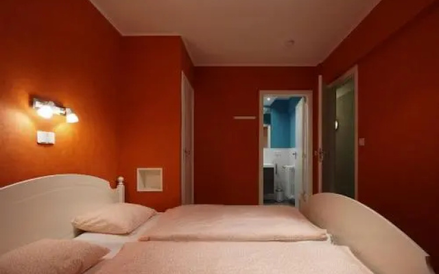 Apartment Valdemosa