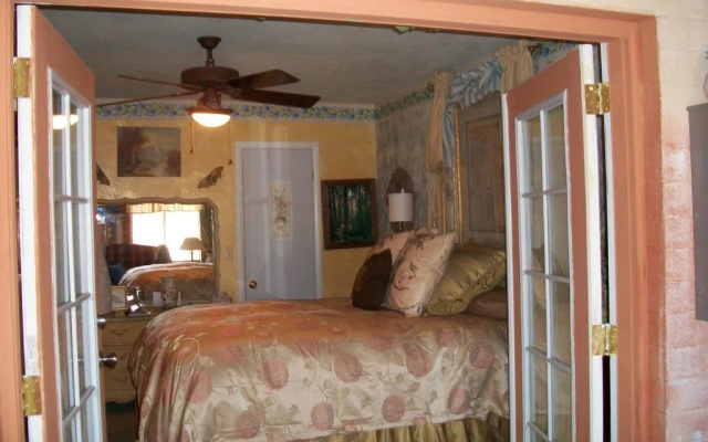 Dumplin Patch Bed & Breakfast