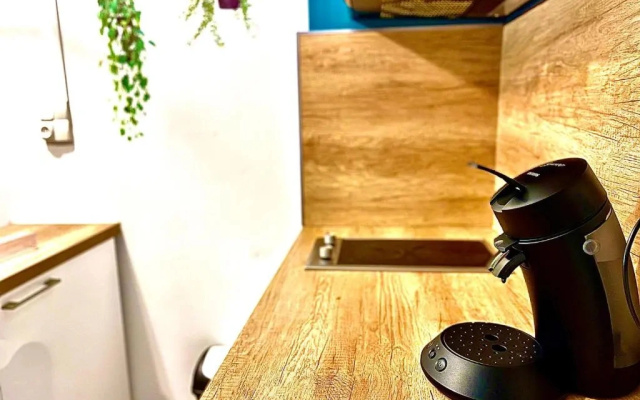 *Tropical*Hyper centre *Fibre Wifi*Studio