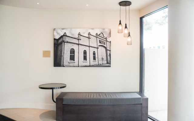 Richmond Oasis Apartments