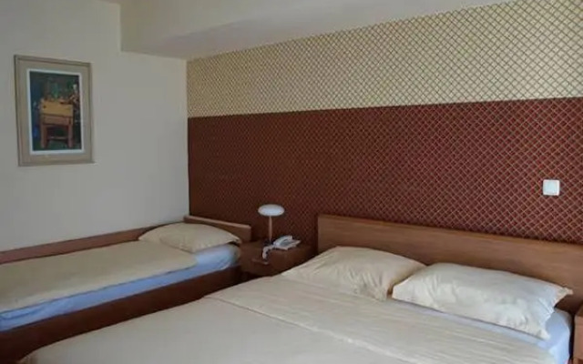Hotel Neva
