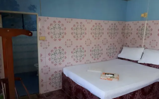 Kanjana Resort