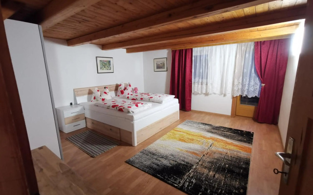 Apart Ponholz