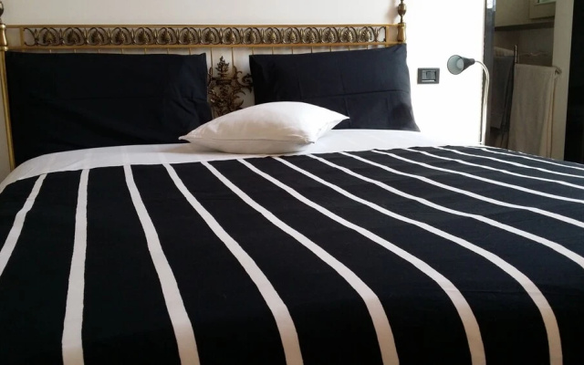 La Stazione Per Dormire Guest House