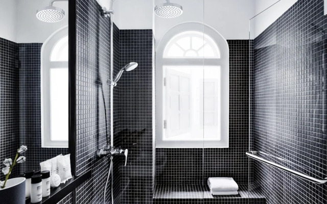Hotel Mono