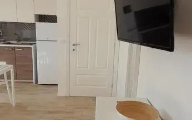 BARBARA Classy Apartment 102
