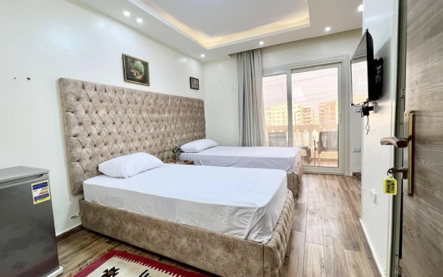 Pyramids Gardens Hotel