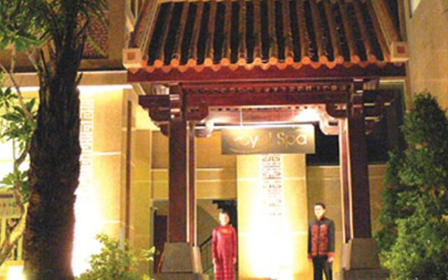 Отель Imperial Hotel Hue Вьетнам, Хюэ - отзывы, цены и фото номеров - забронировать отель Imperial Hotel Hue онлайн вид на фасад