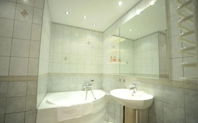 Apartament Tais